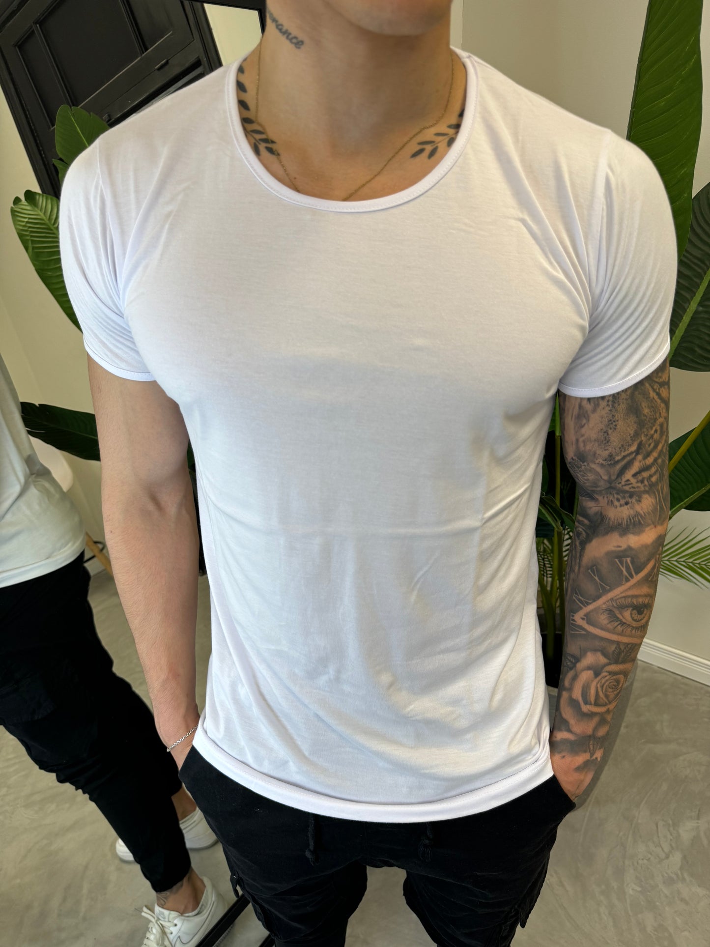 Remera Classic Slim Fit