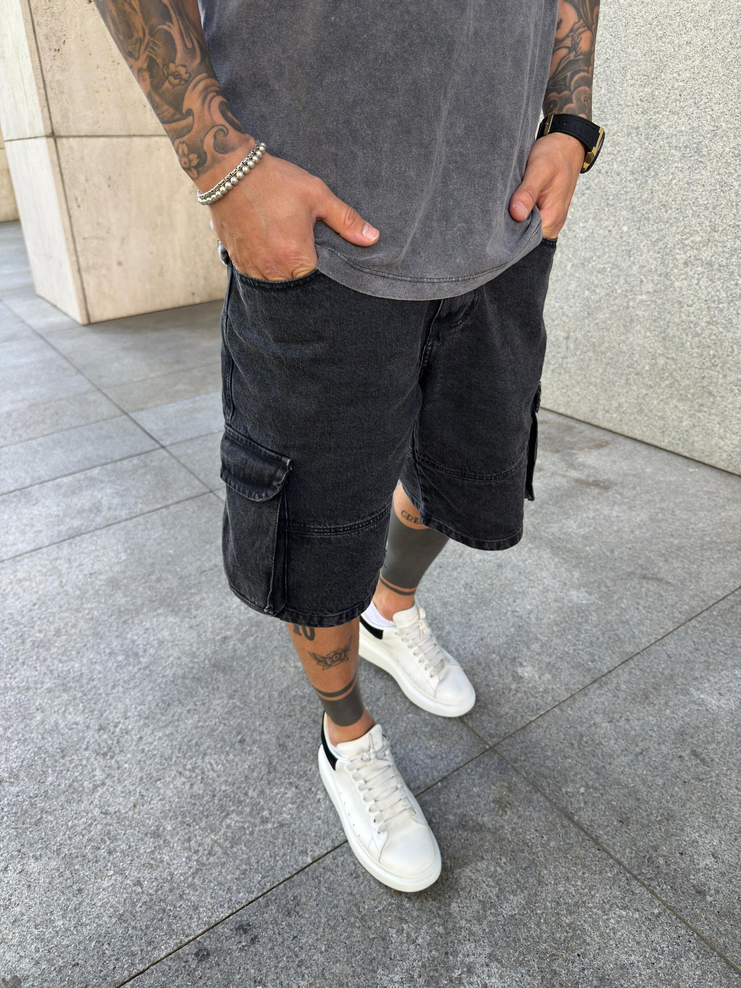PREVENTA⚡️Bermuda BAGGY Cargo Black Gastado
