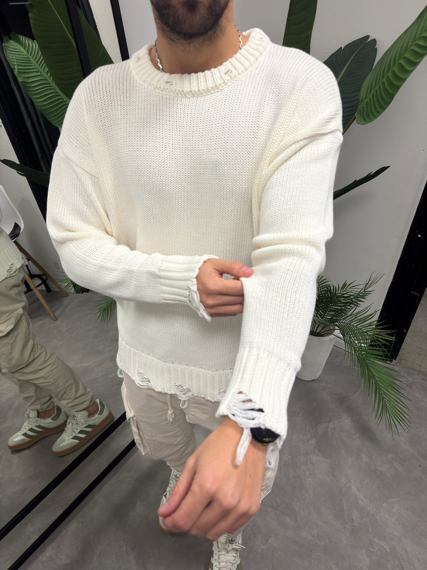 Sweater Over Blanco Roto