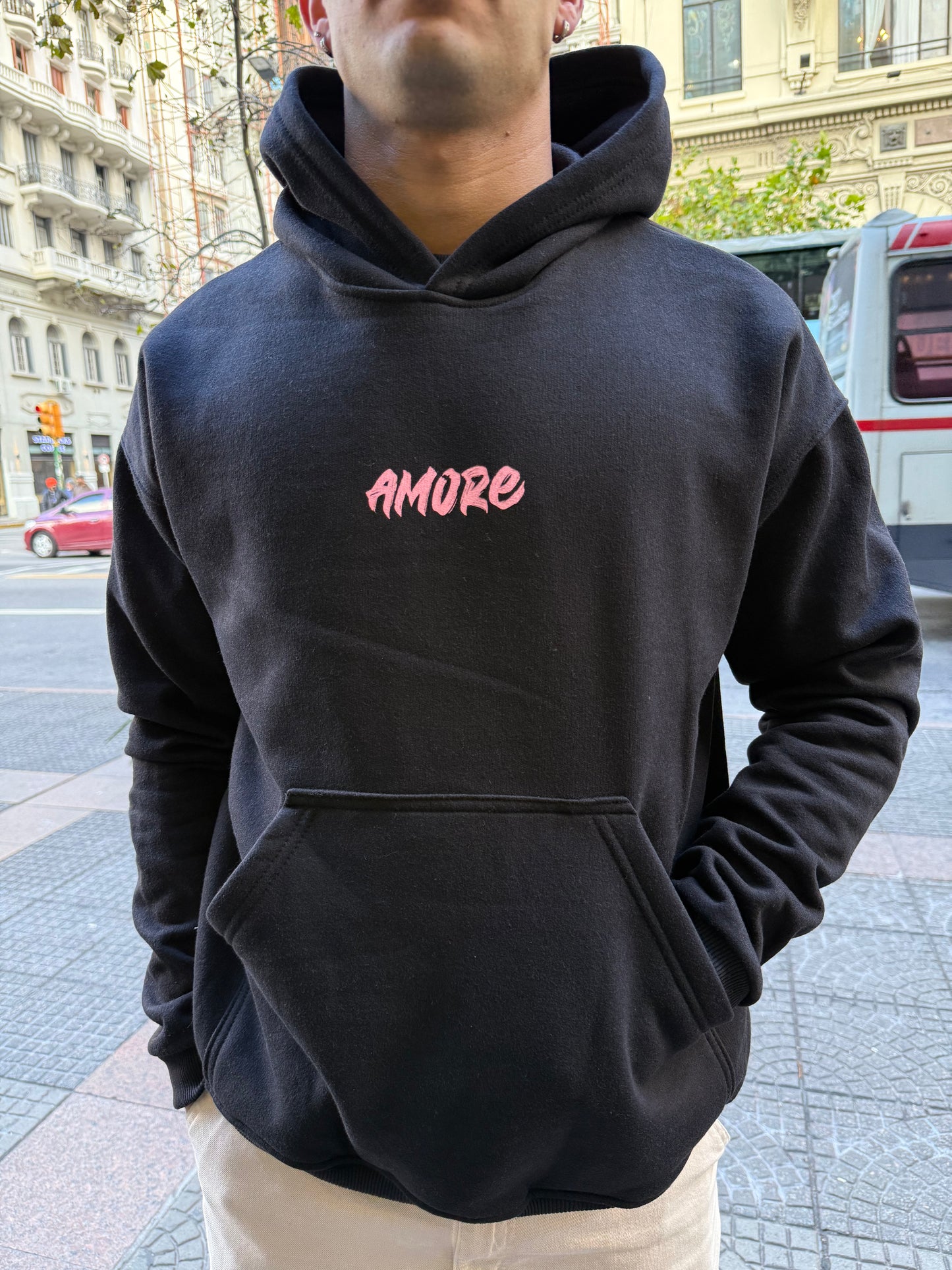 Canguro Negro Amore