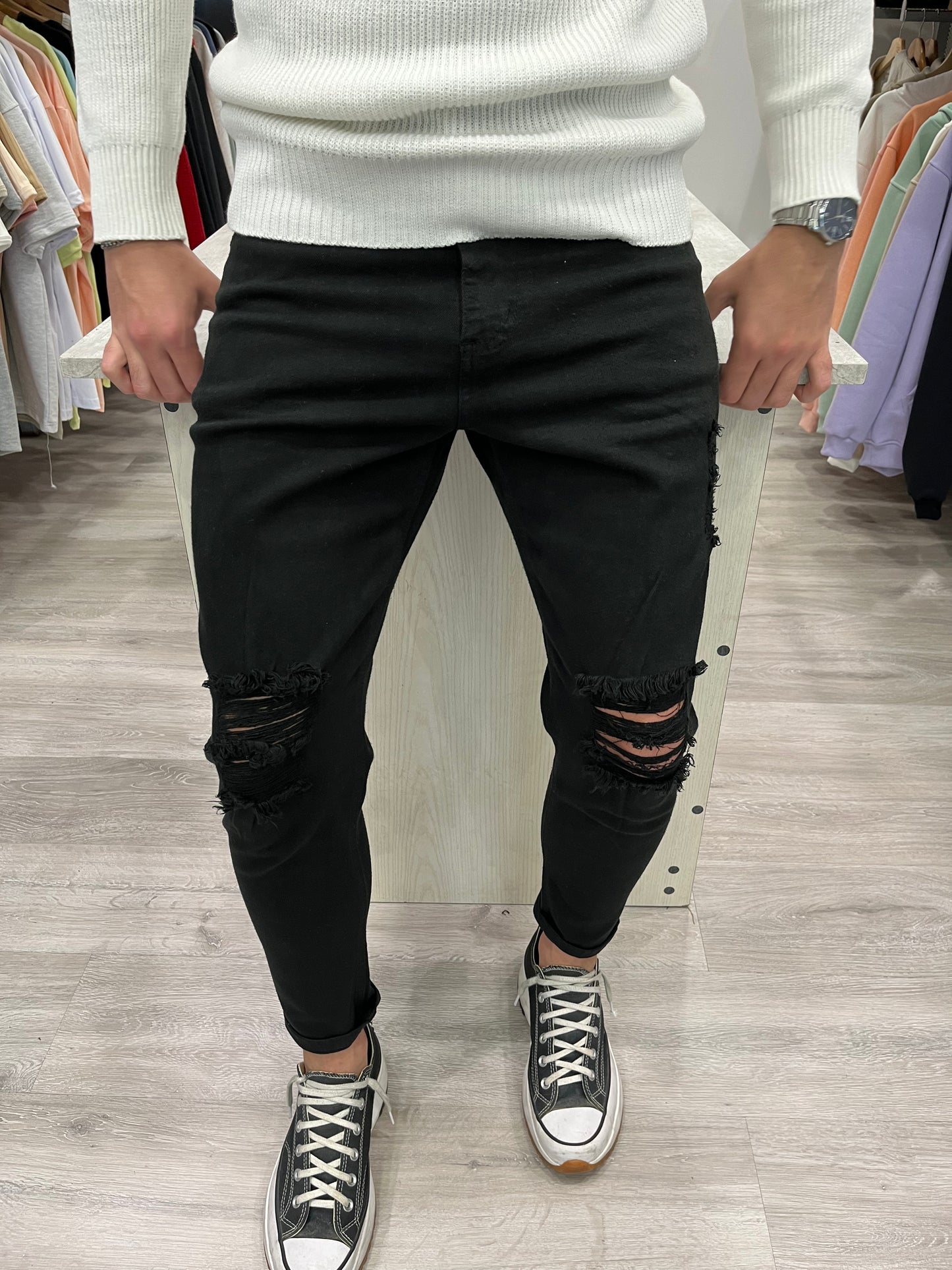 Skinny Black Roto