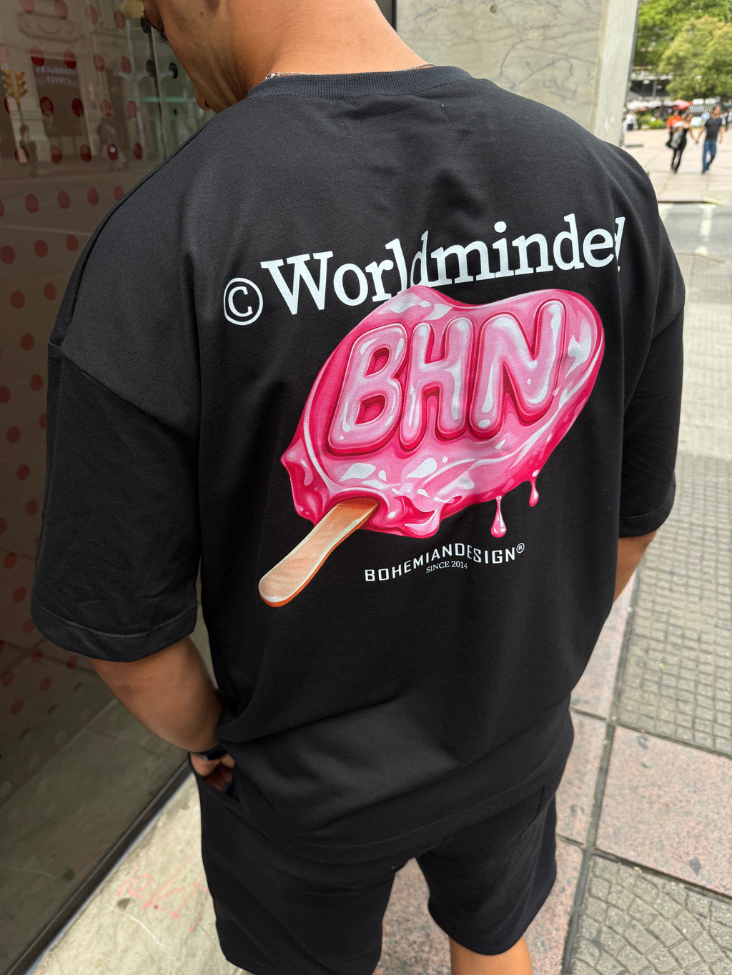 Remera Over Candy Black