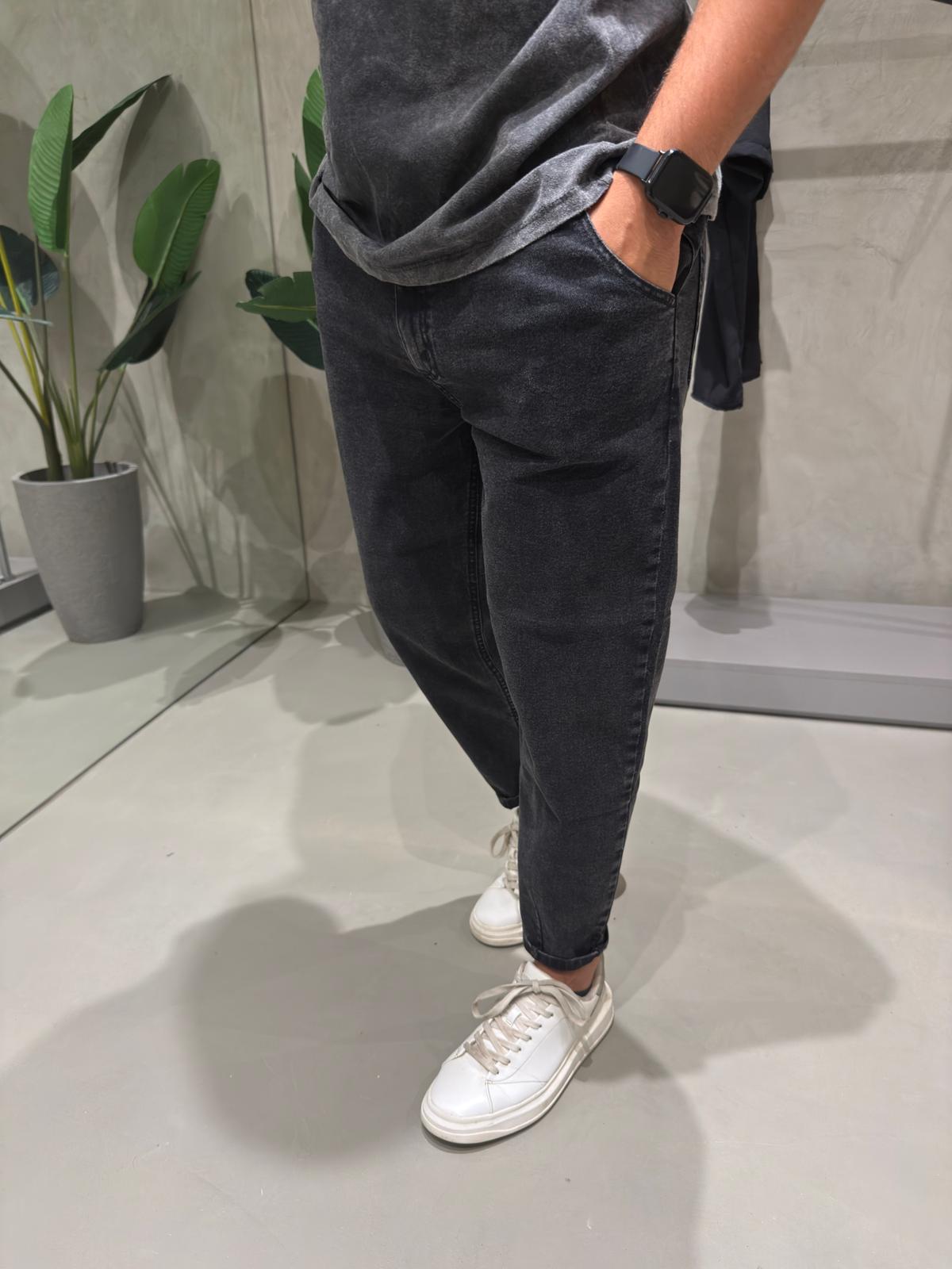 Slouchy Black Gastado