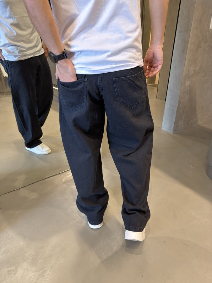 Barrel Black