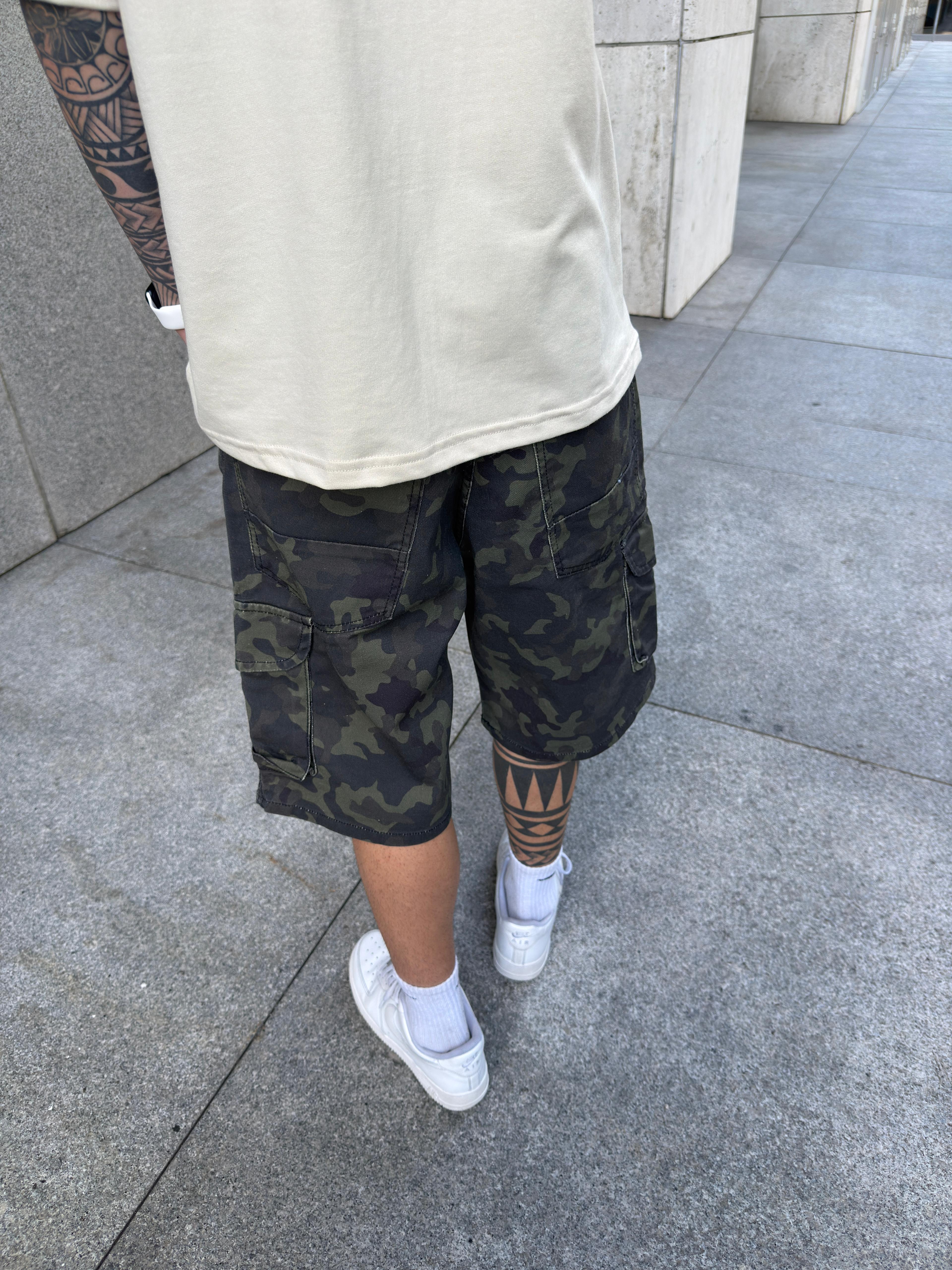 Bermuda BAGGY Camuflada