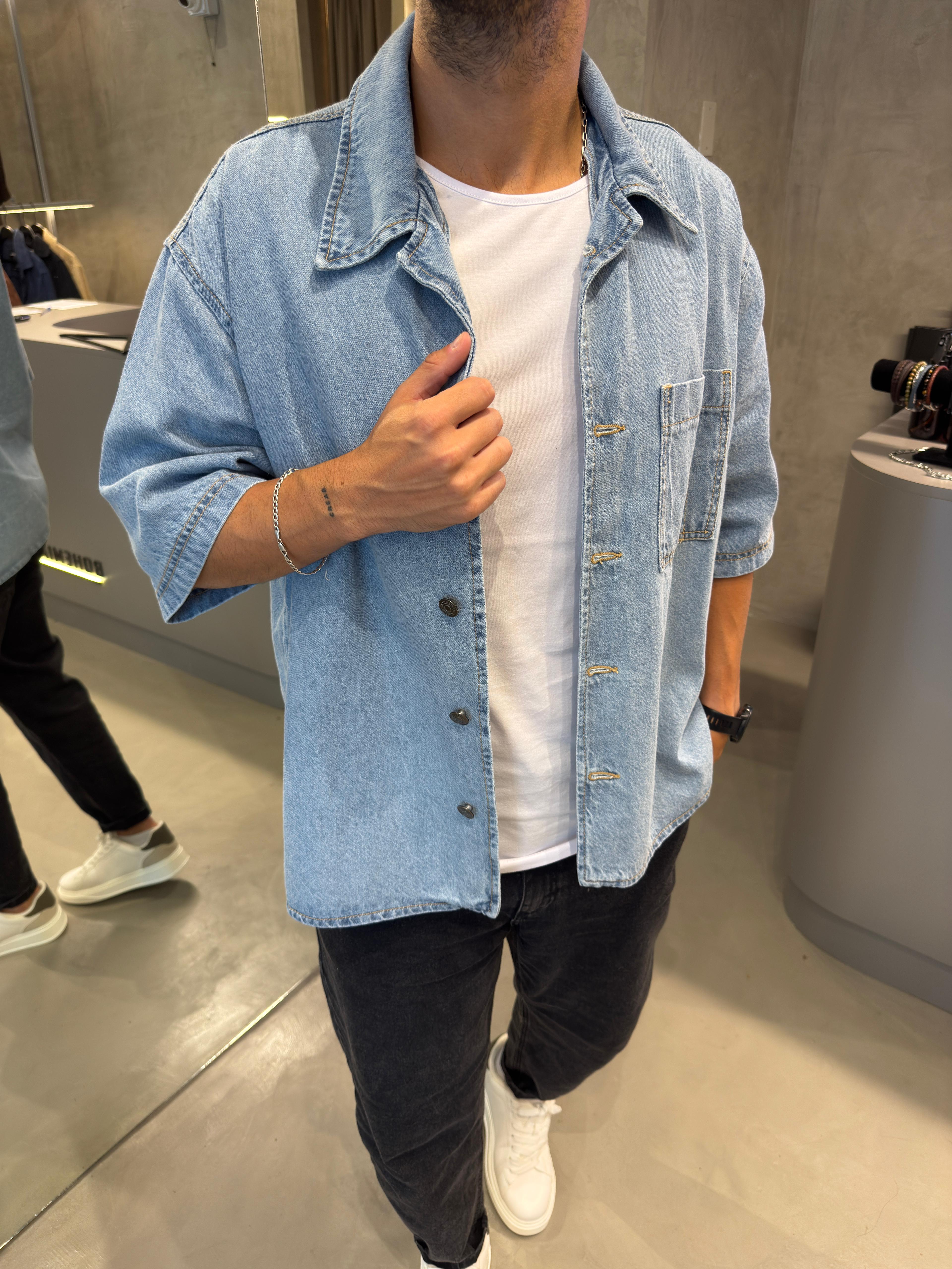 Camisa Boxy Jean Clarito
