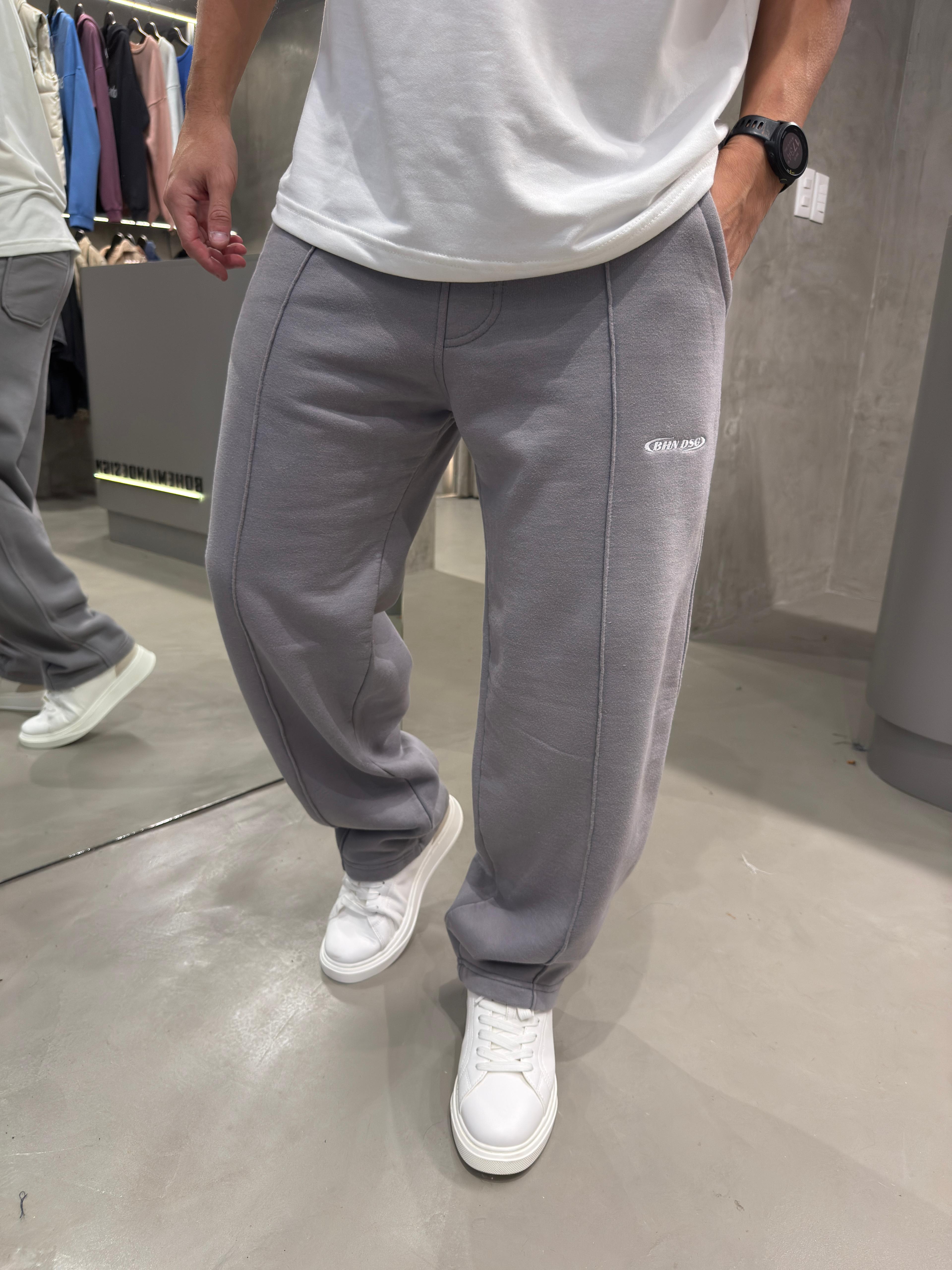 BAGGY Deportivo Línea Gris Oscuro
