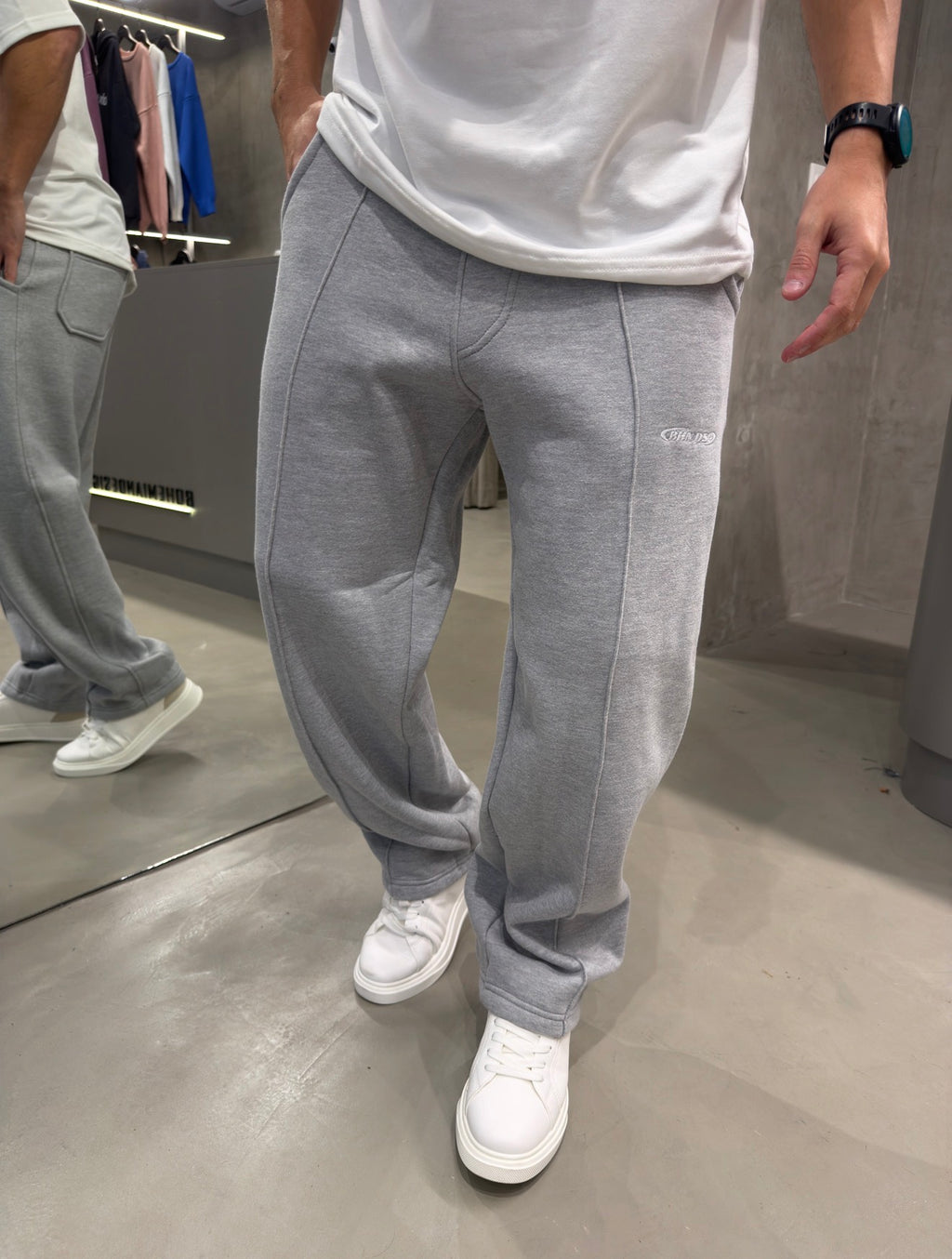 BAGGY Deportivo Línea Gris Melange