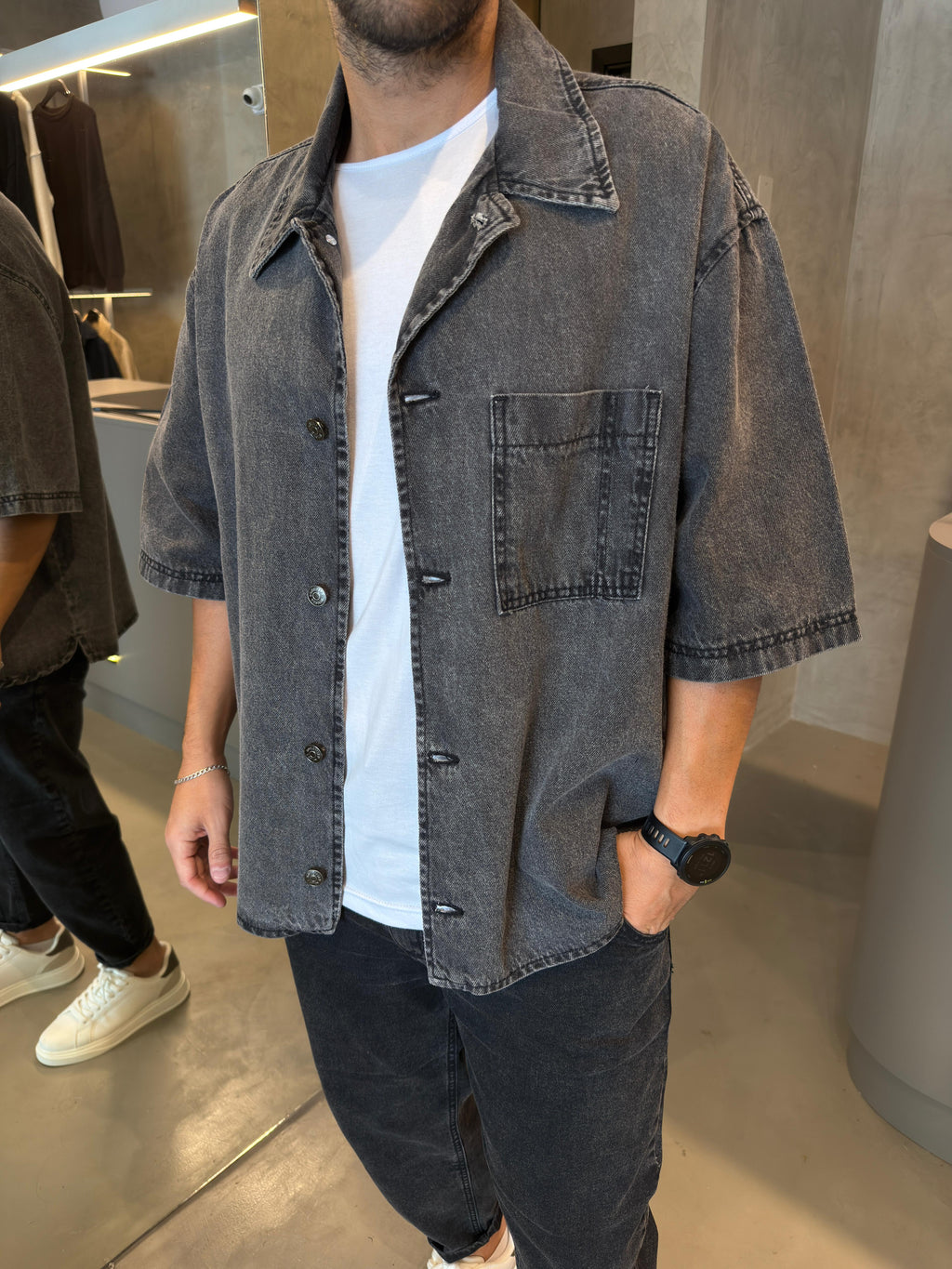 Camisa Boxy Grey