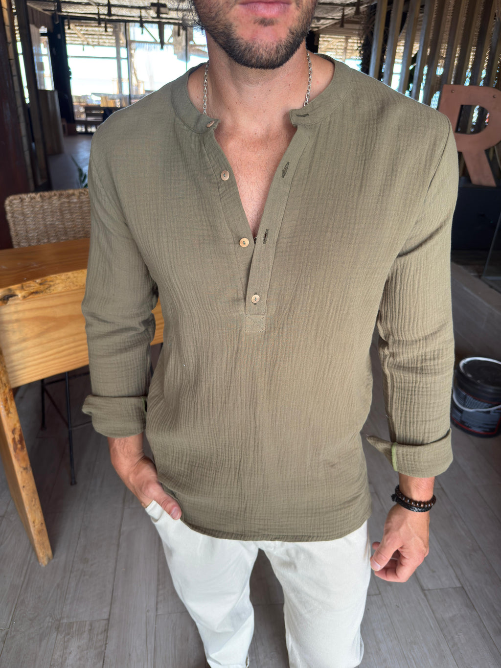 Camisa Muselina Slim Verde Safari