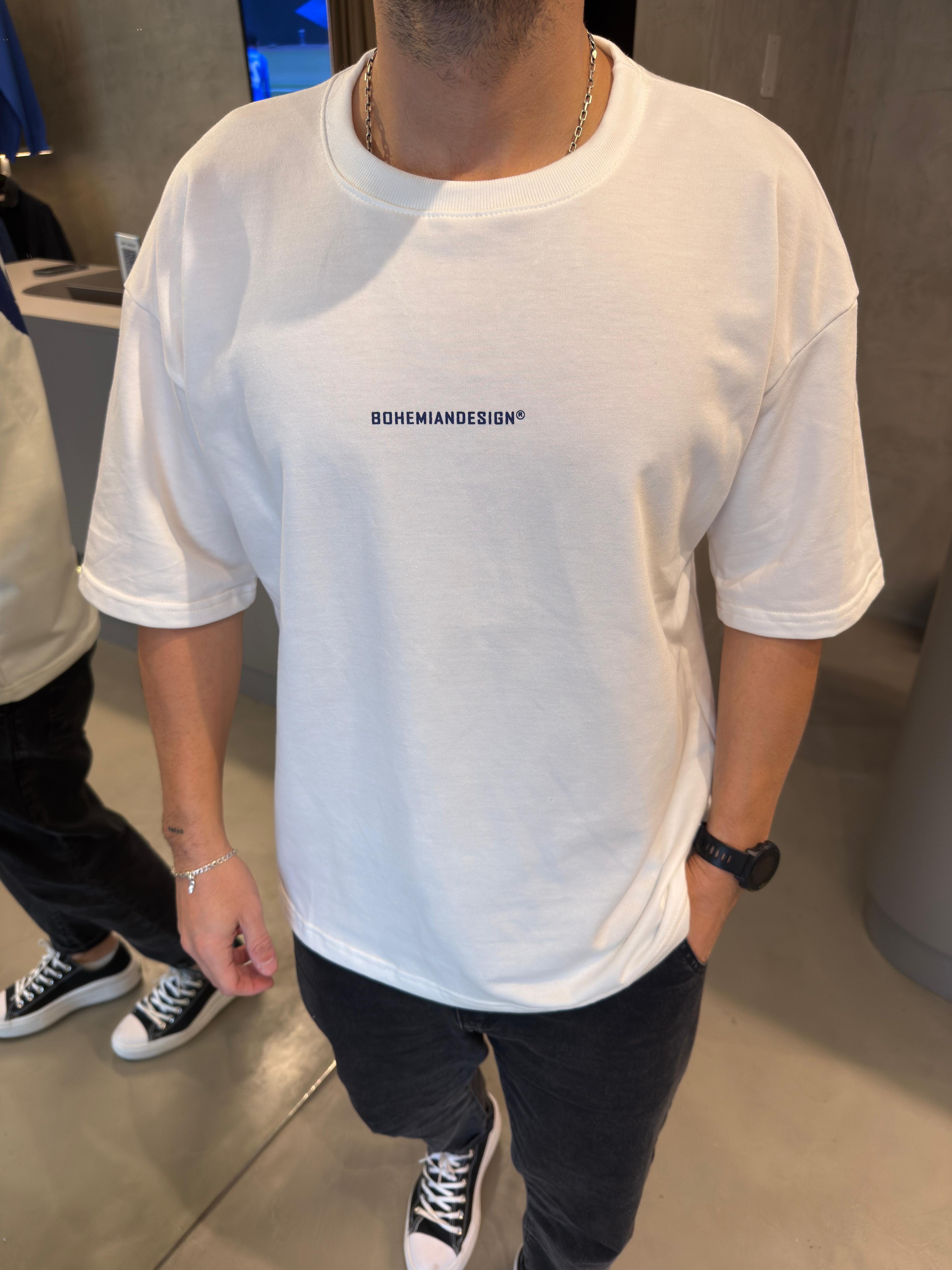 Remera Great White