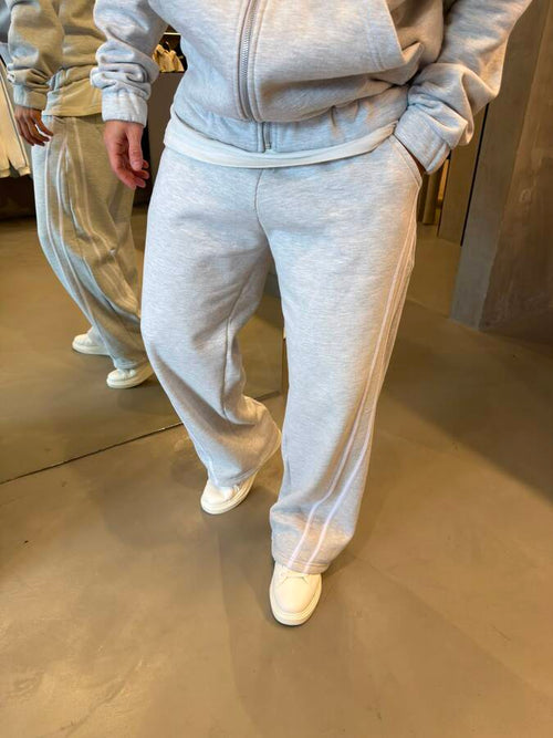 Baggy Deportivo Gris Rayas