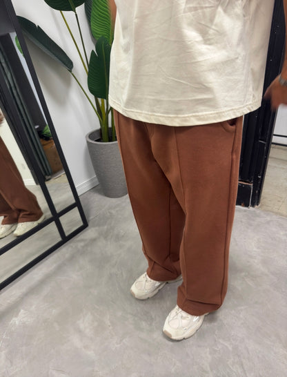 Jogging Over Marrón🤎