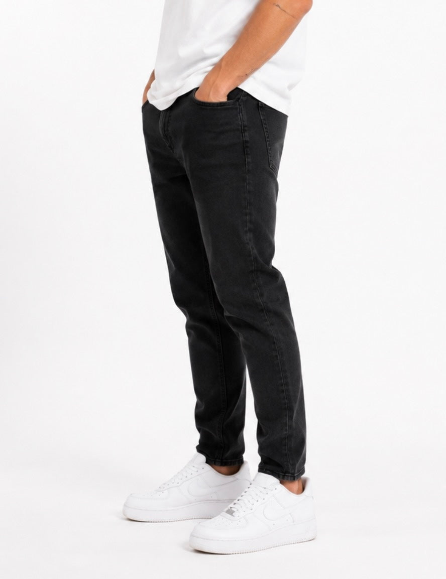 Skinny Black