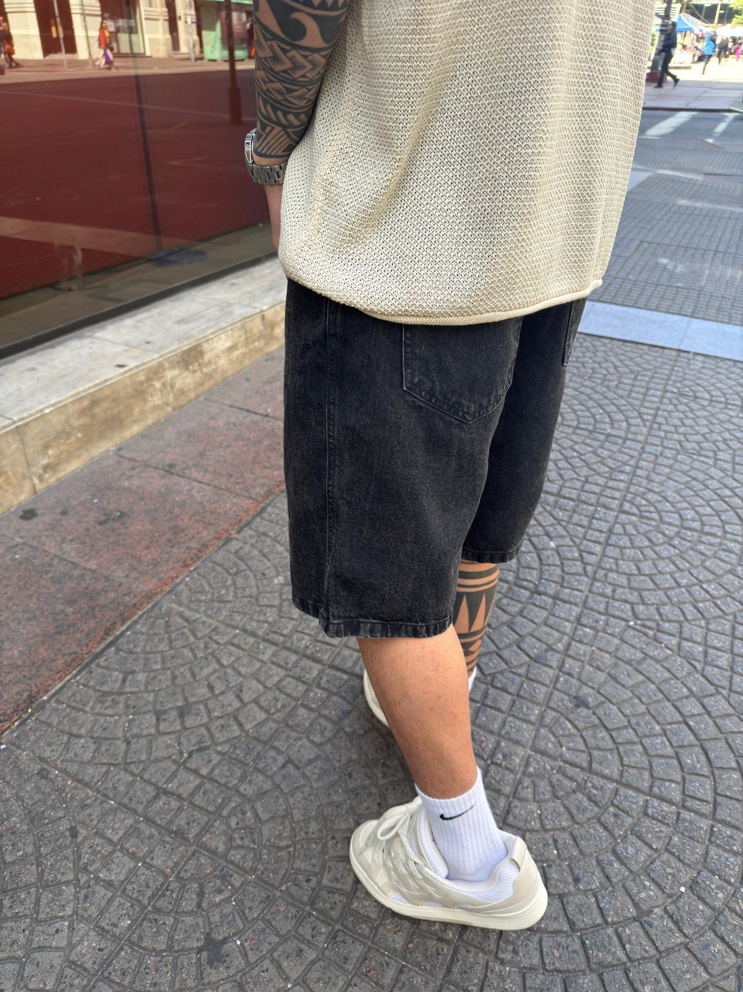 Bermuda BAGGY Black Gastado