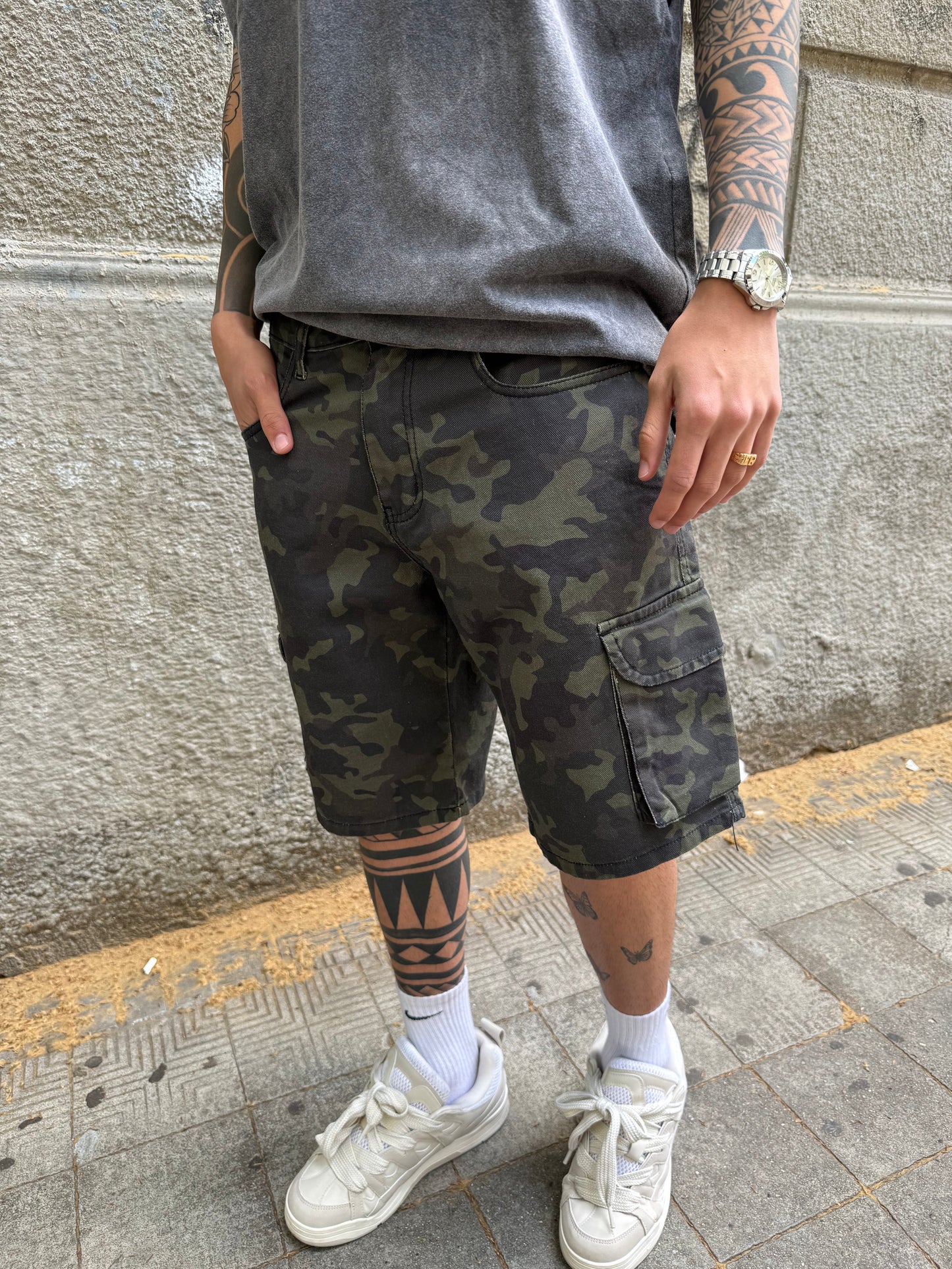 Bermuda BAGGY Camuflada