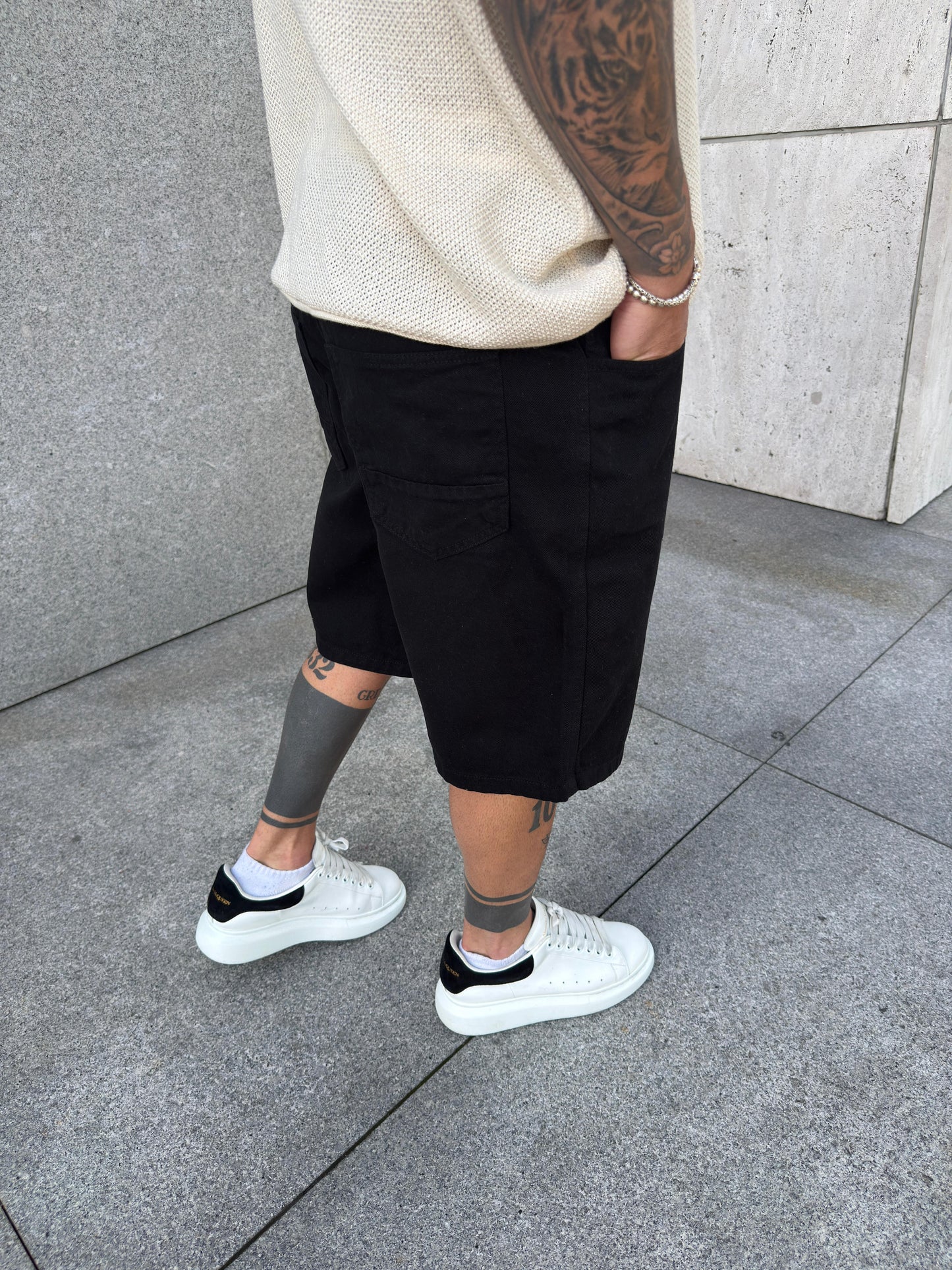 Bermuda BAGGY total Black