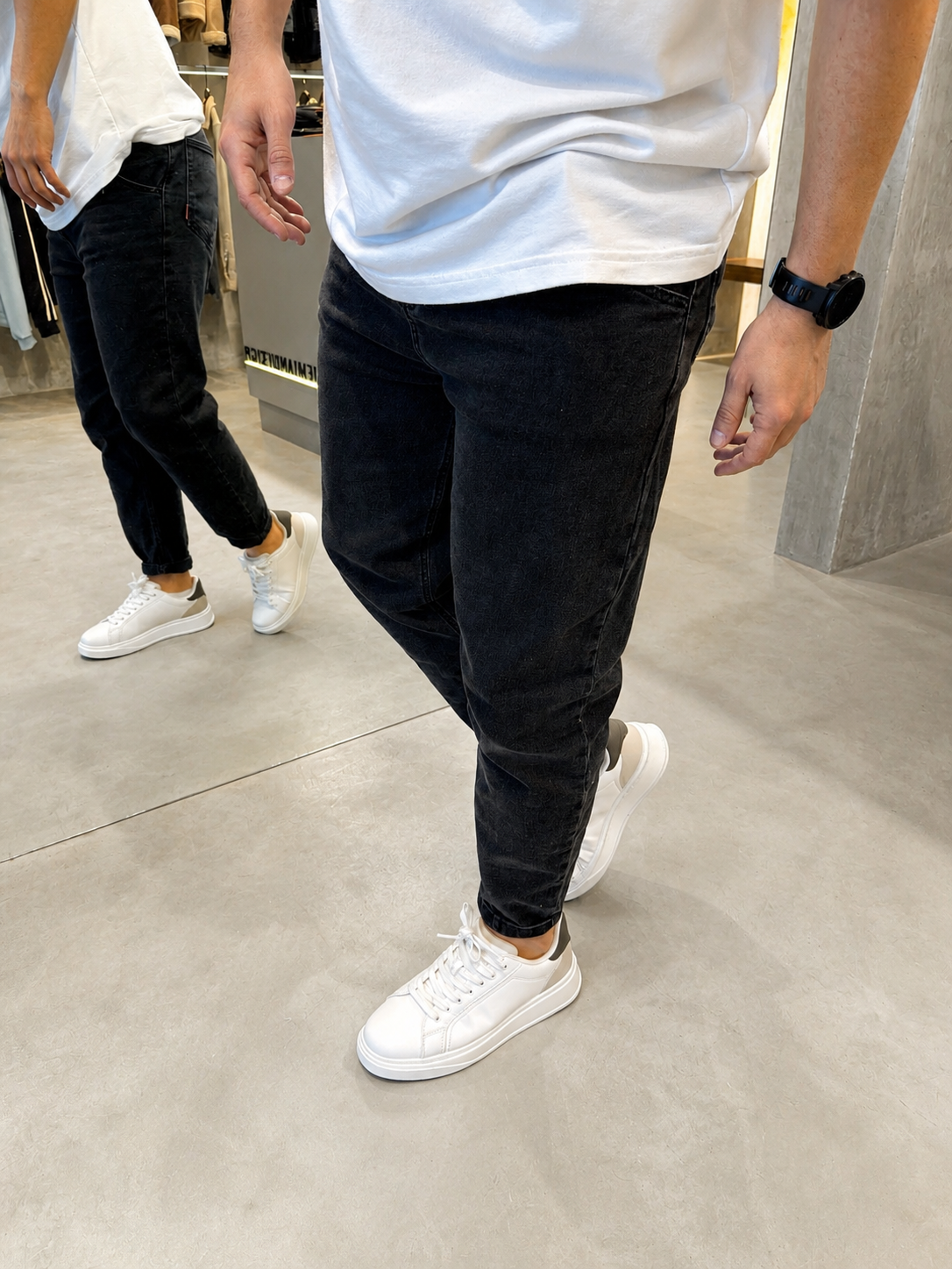 Slouchy Black Gastado