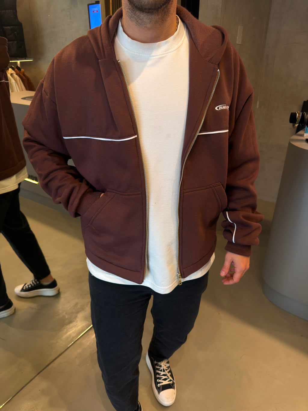 Campera Boxy Raya Marrón