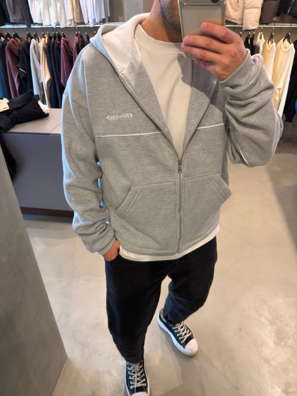 Campera Boxy Raya Gris
