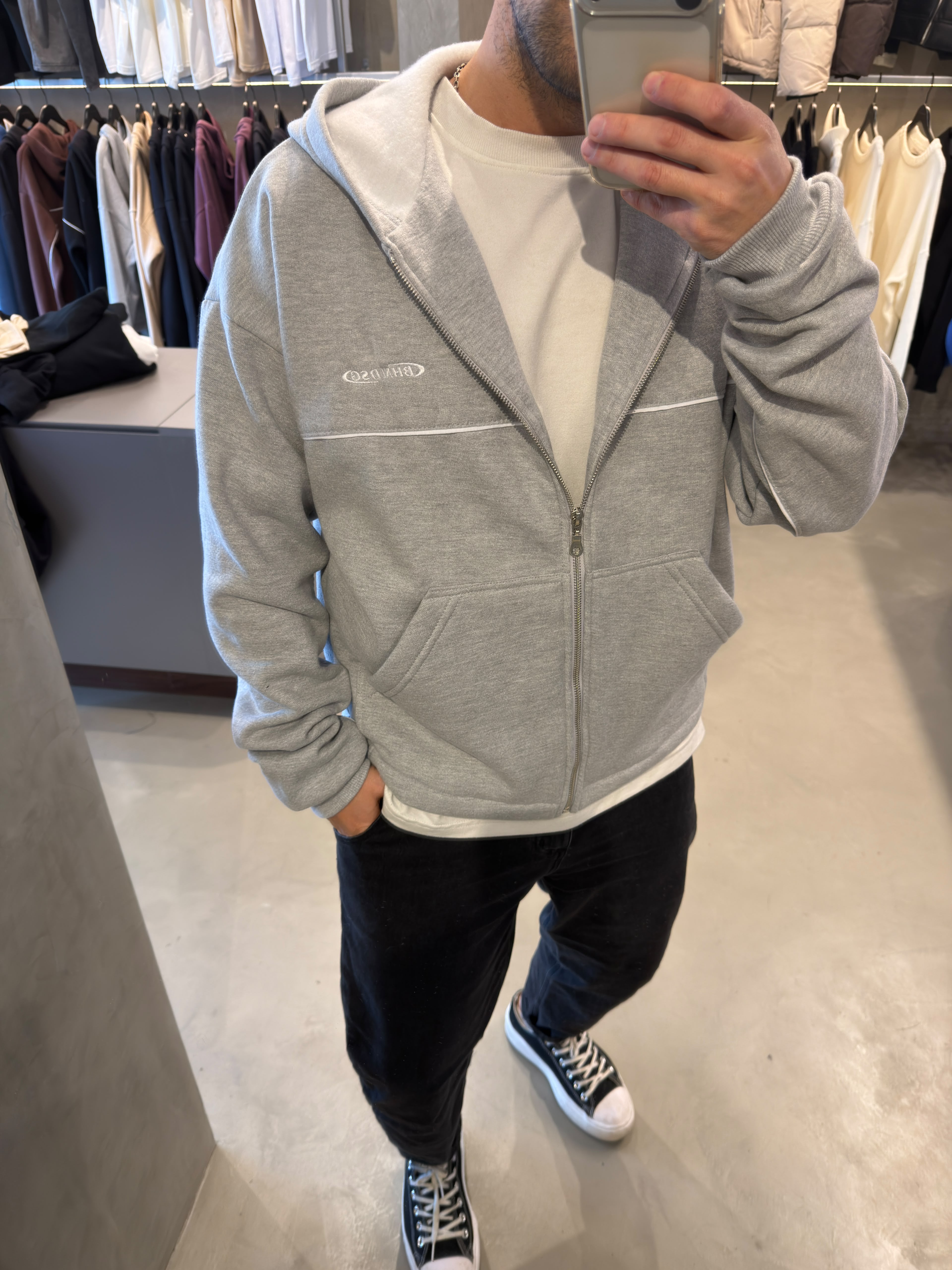 Campera Boxy Raya Gris
