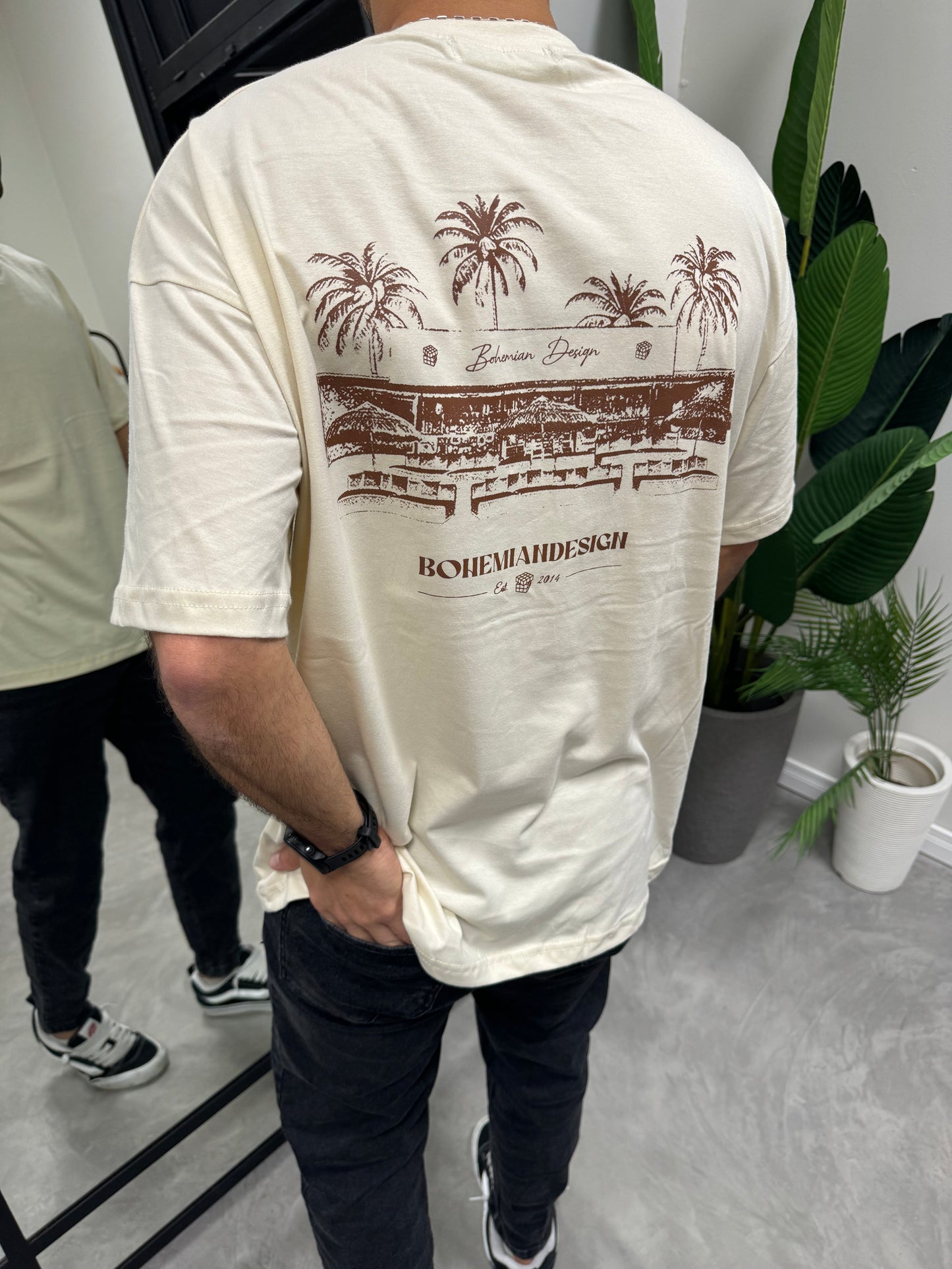 Remera Over Beige Palm🌴