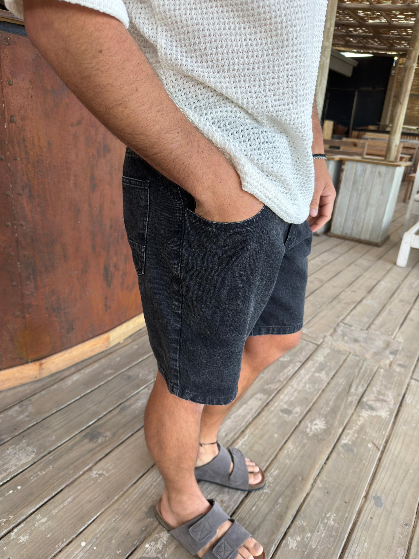 Bermuda Slouchy Black Gastado
