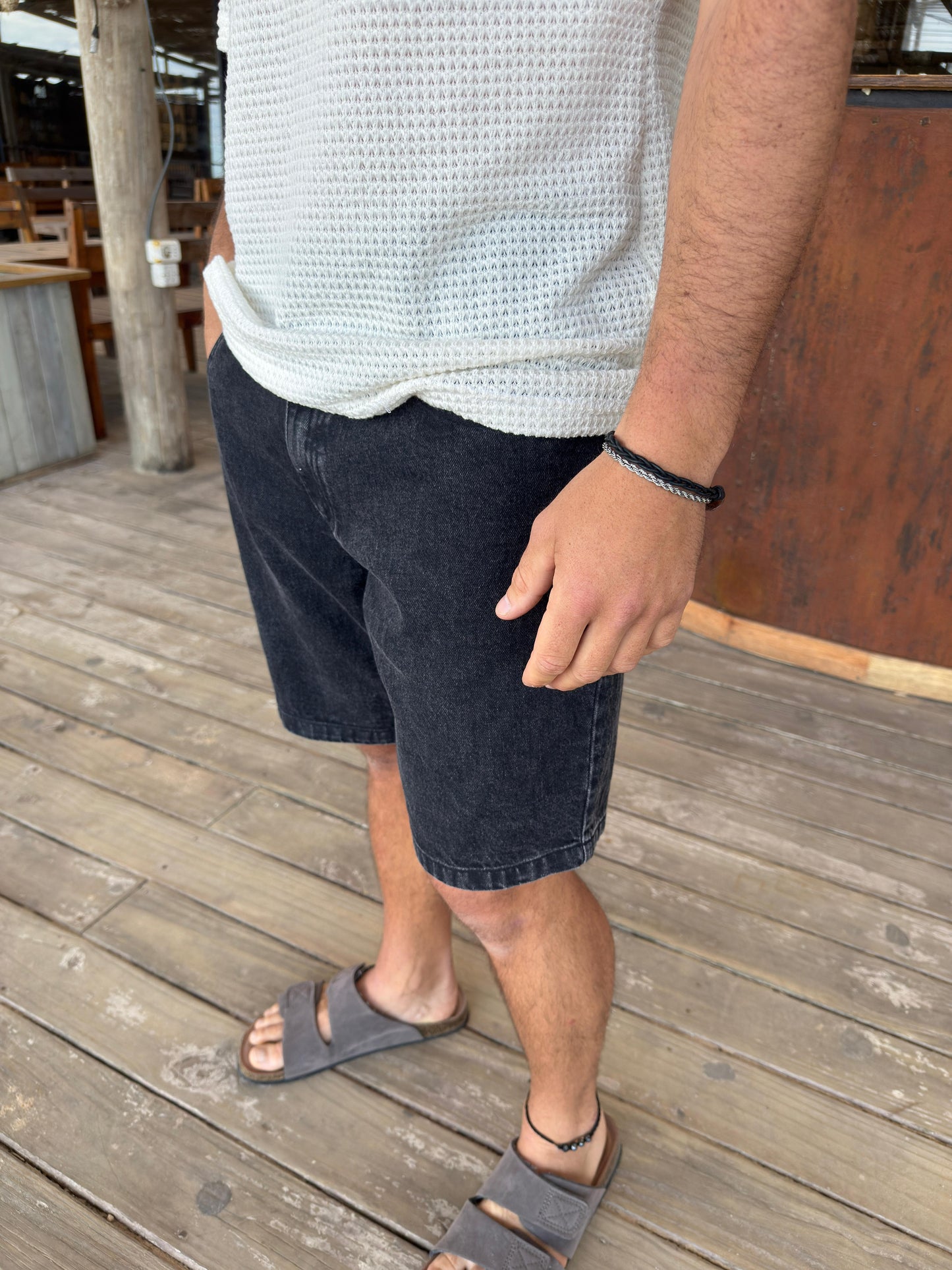 Bermuda Slouchy Black Gastado