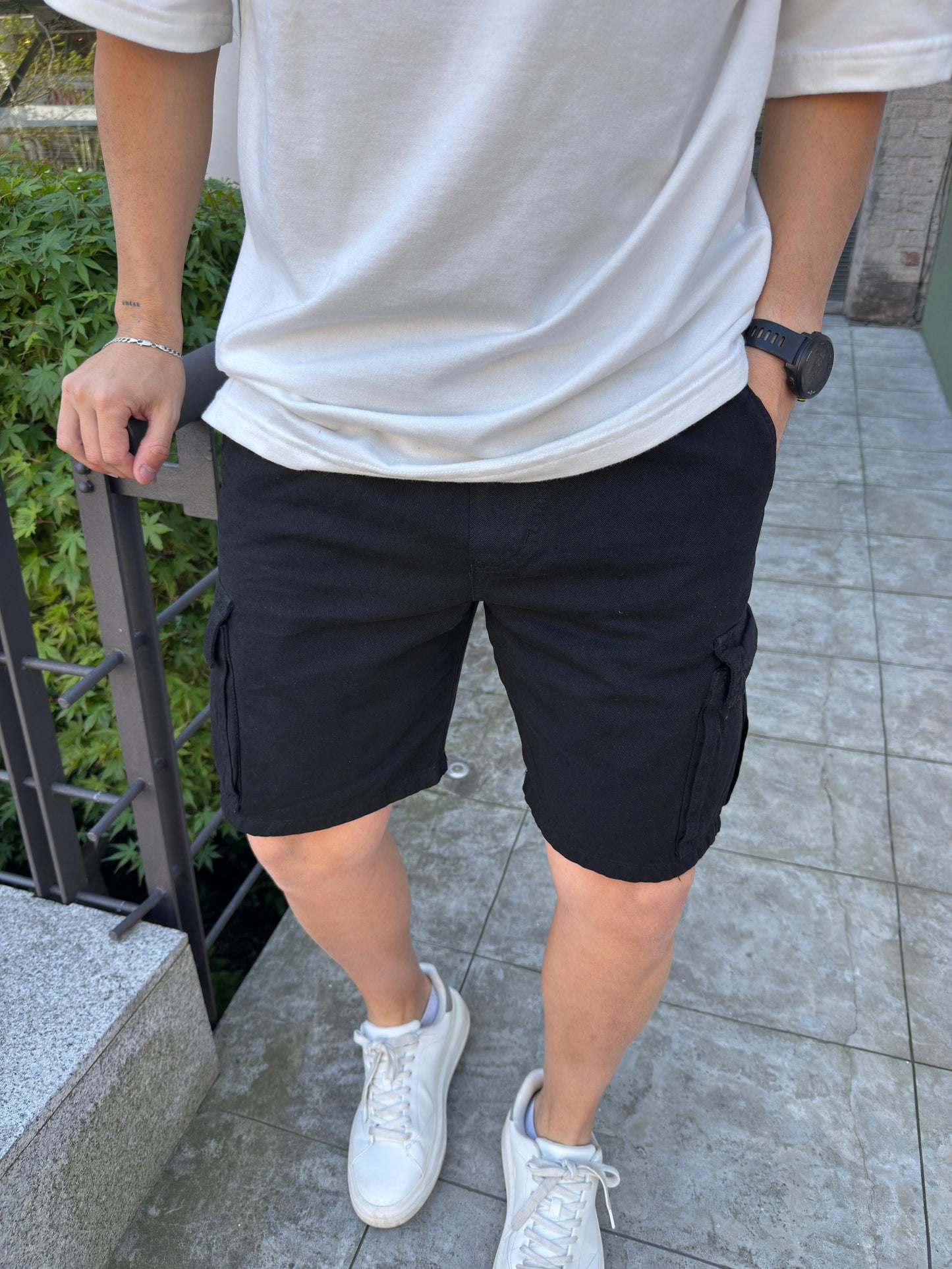 Bermuda Jogger Cargo Black