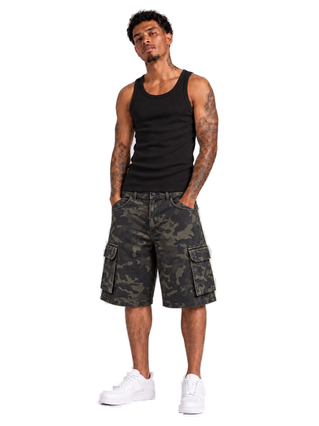 Musculosa Tank Negra con Bermuda Cargo Camuflada