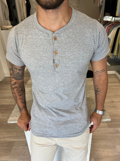 Remera Botón Gris Slim Fit